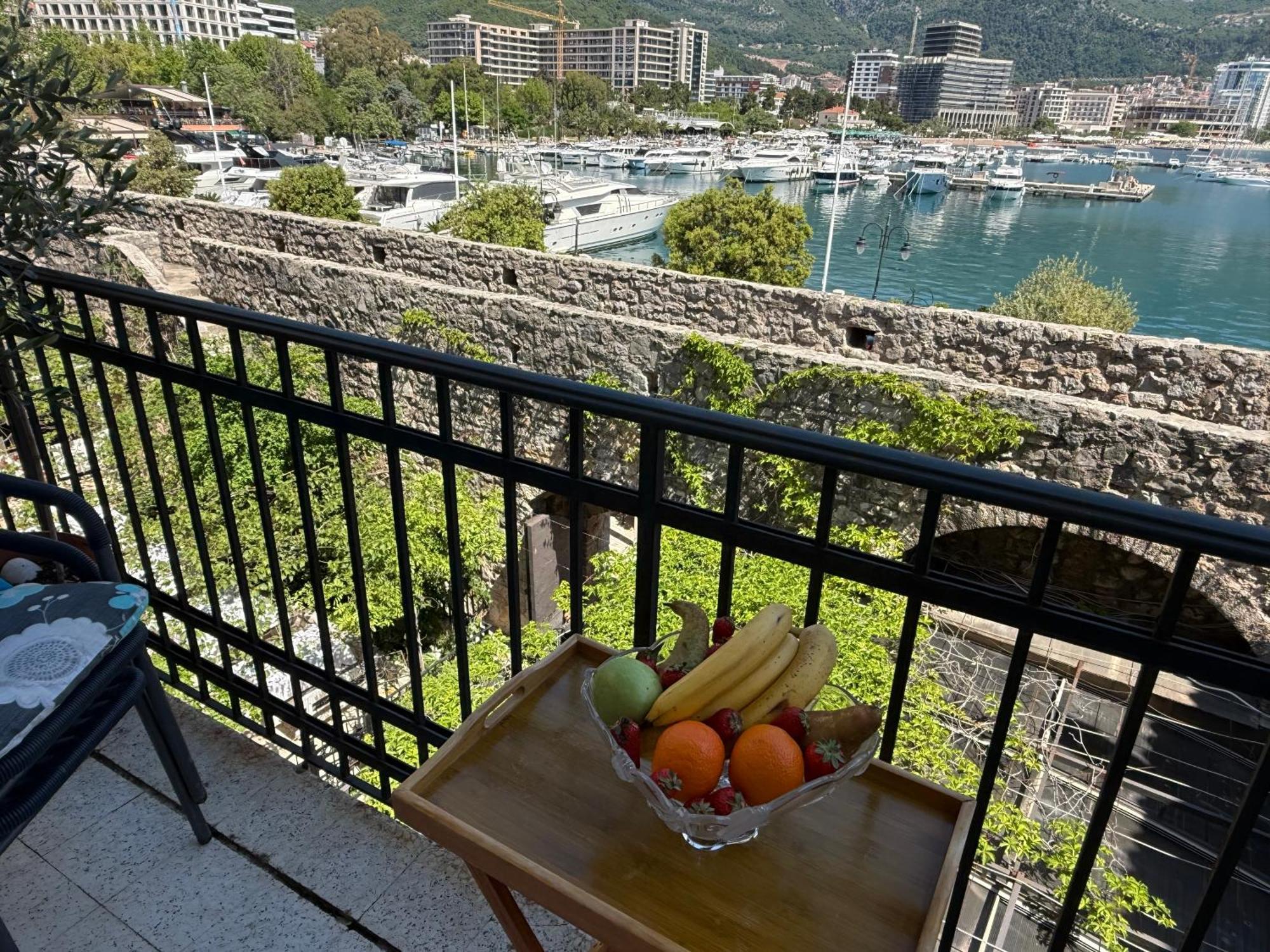 Apartments Aleksic Old Town Budva Bagian luar foto